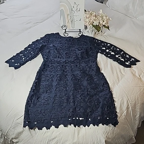 Loft Floral Lace Design Navy Blue Dress rounded scoop neck Mother of the bride - Picture 5 of 14